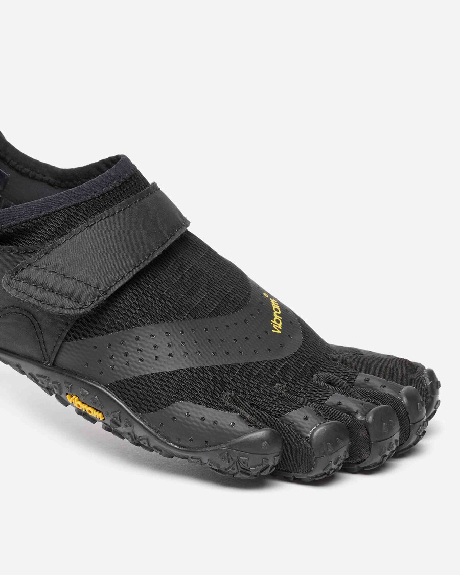 v-aqua uomo nero