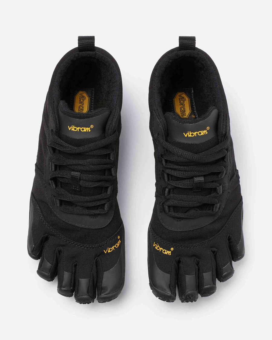 giacca isolata v-trek da uomo nera